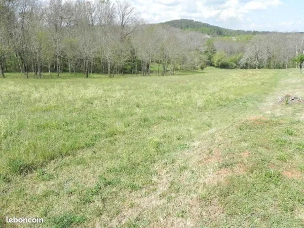 Terrain 4395 m² Gourdon