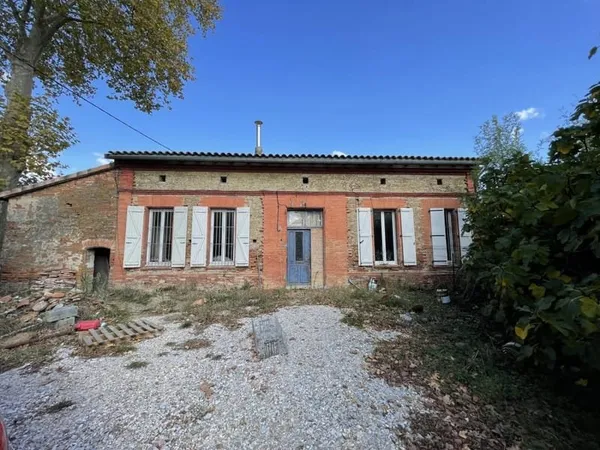 Charmante villa toulousaine avec un fort potentiel d'aménagement à ROUFIAC-TOLOSAN