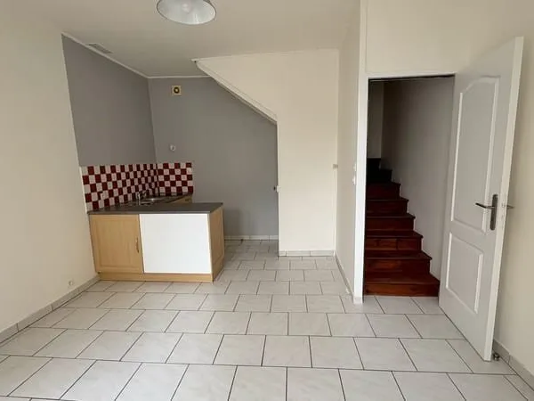 Niort - Maison de ville T2