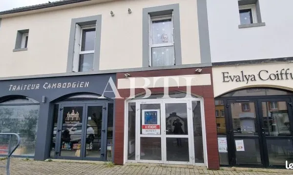 Local 25 m² Landrévarzec