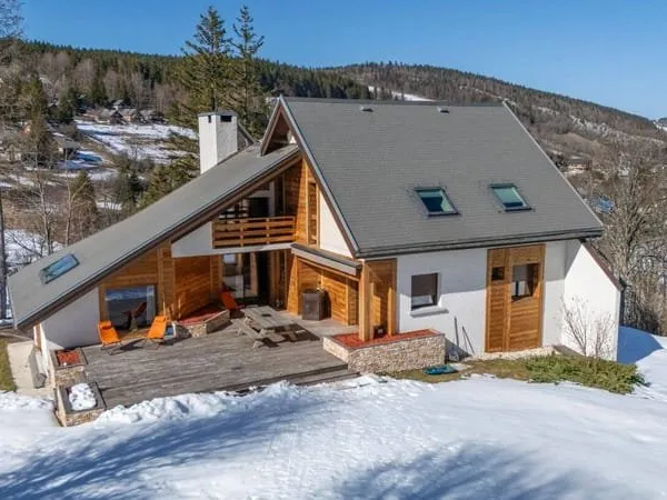 Maison 8 pièces 263 m²
