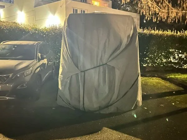 Location parking Garches