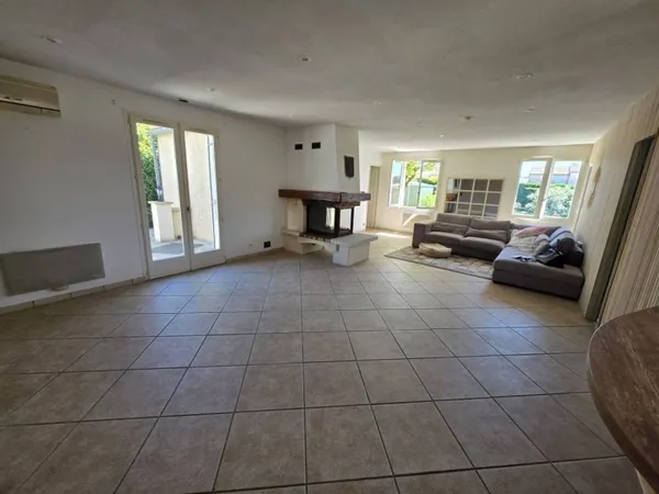 Maison de plain-pied 5 pièces 128 m²