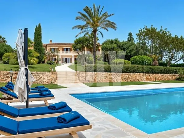 Propriété de caractère - 7 chambres - Piscine - 4750m²