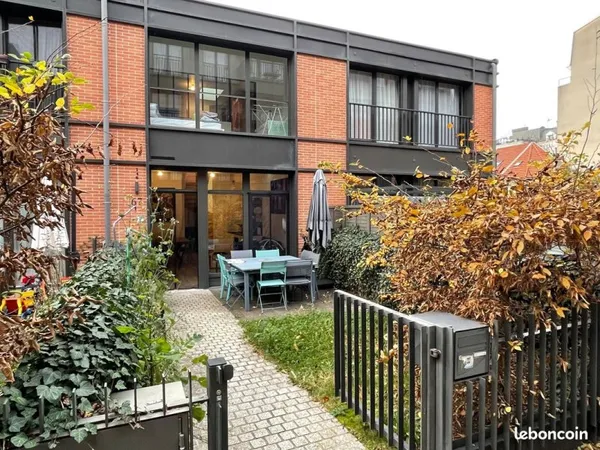 Loft / Maison de 62m² + jardin / terrasse à louer en meublé