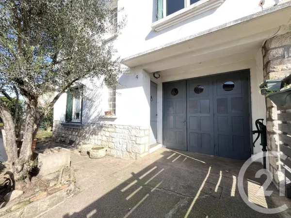 Maison 5 pièces 93 m²