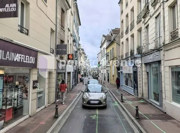 Boutique 38 m²