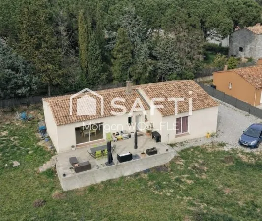 Maison plain-pied 117 m² sur 2550 m² - Quartier recherché