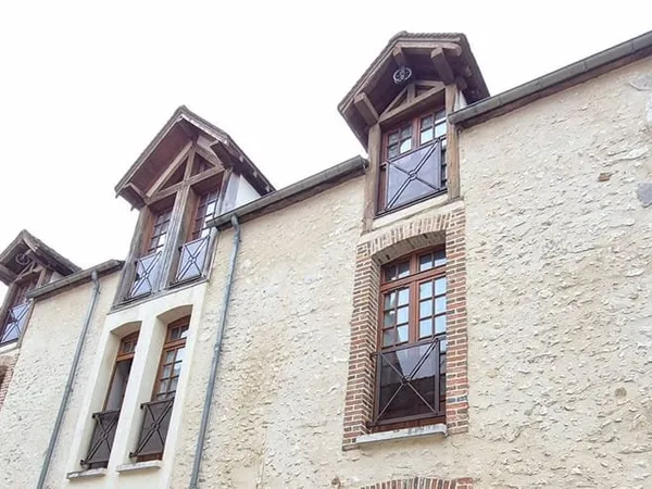 Très bel Immeuble d'Investissement - 6 Logements F2 - PROVINS