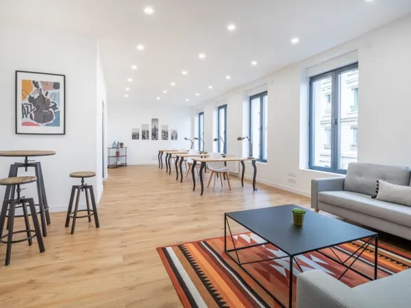BUREAU 80 M2 NEUF 10 MINUTES CENTRE LYON