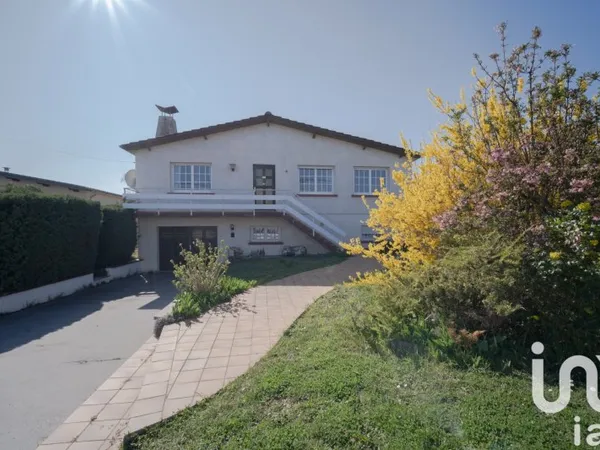 Maison 8 pièces 137 m²