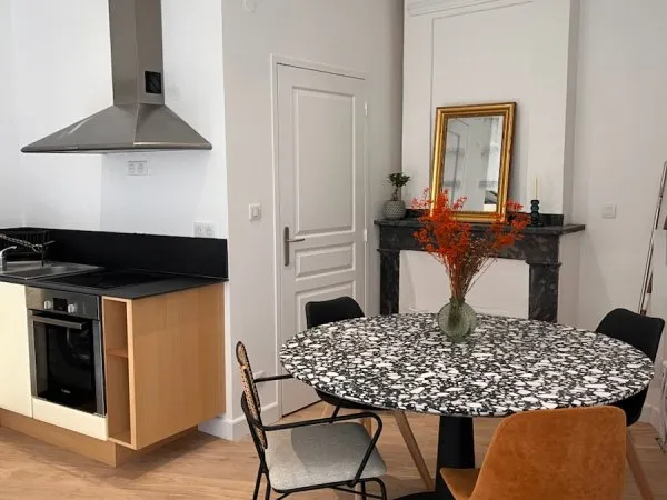 Loue appartement 72m²