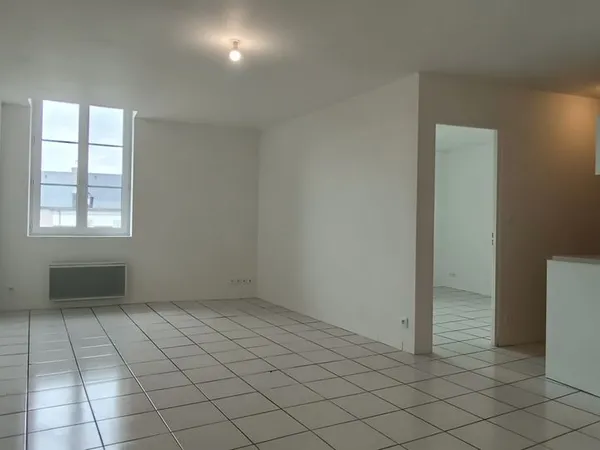 Appartement T2 à Vic en Bigorre au 1er étage
