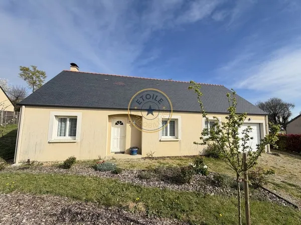 Maison moderne rénovée, 5 chambres, 2 garage, 950m2 de terra