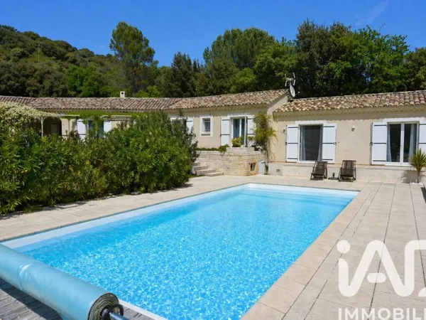 Maison 7 pièces 174 m²