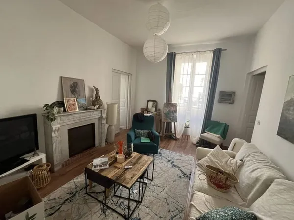 APPARTEMENT 4 PIECES DE 63 M² EN CENTRE VILLE DE BASTIA