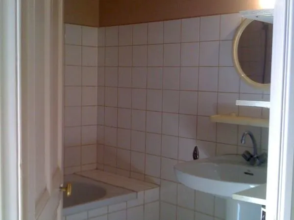 Loue t3 valreas centre ville
