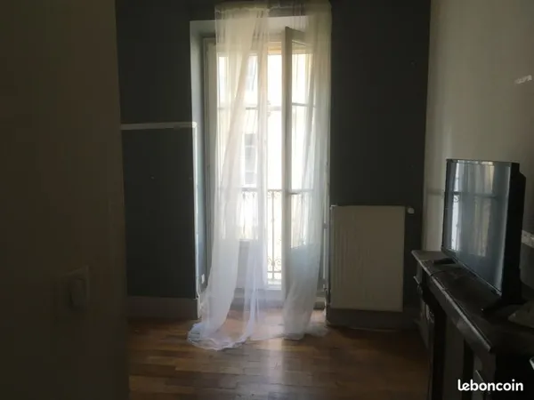 Chambre à louer Coloc étudiante/ jeune travailleur