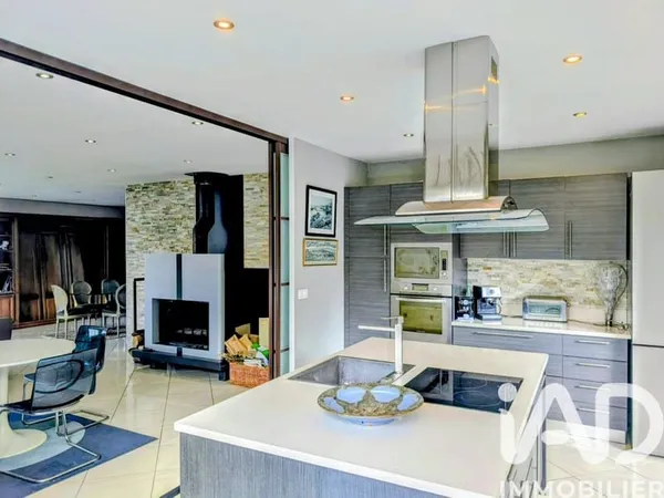 Vente Maison/villa 8 pièces