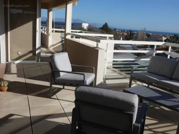 Exclusivite ! dernier etage terrasse vue mer