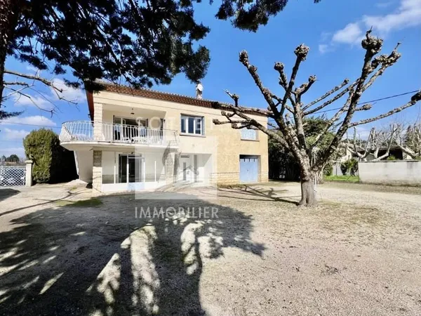 Villa 6 pièces 164 m²