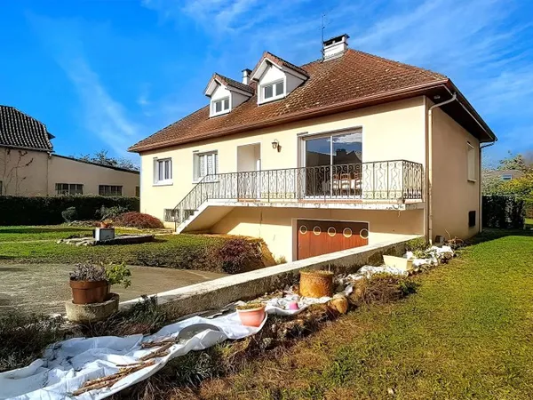 A vendre GELOS - Maison Familiale de 110 m² avec possibilité d'aménagement des combles sur un terrai