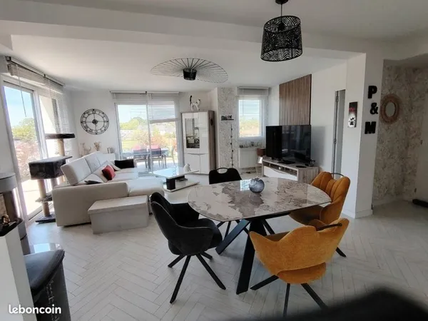 Vends maison 113m2. Moderne