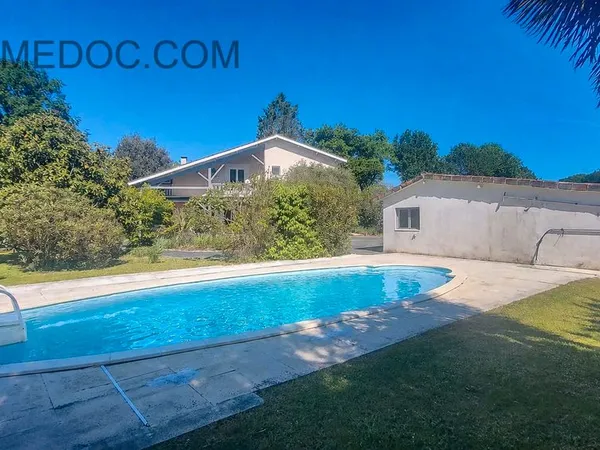 Villa 5 pièces 139 m²