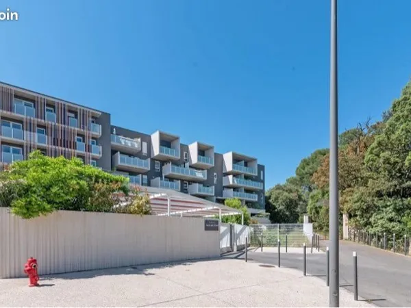 T3 • 67m • Grande terrasse • Parking privée