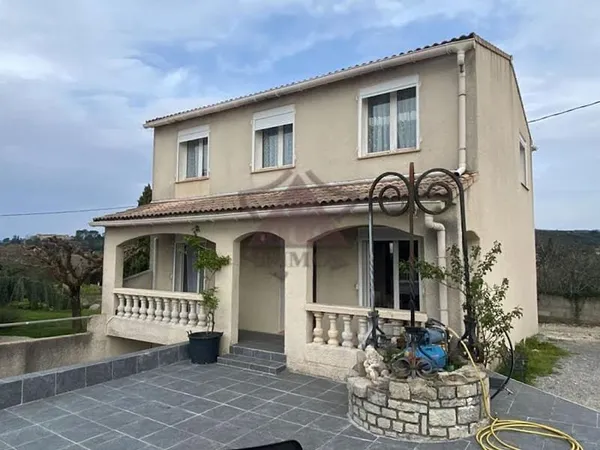 Maison 6 pièces 99 m²