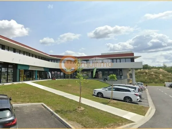 Bureaux 236 m²