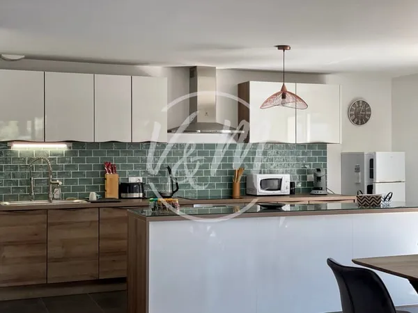 Jolie maison contemporaine au calme