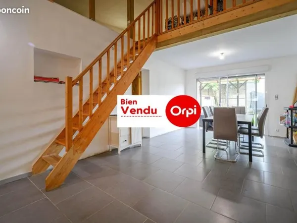Maison 5 pièces 161 m²