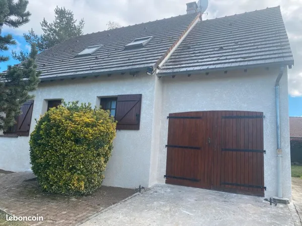 SECTEUR AUXERRE - Maison 3 chambres avec jardin & garage - 86 m²