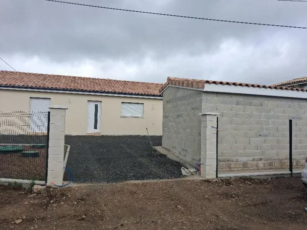 Maison/Villa T4 bis