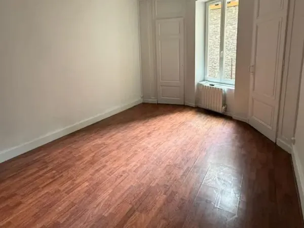 Appartement - T1 - LYON - 627