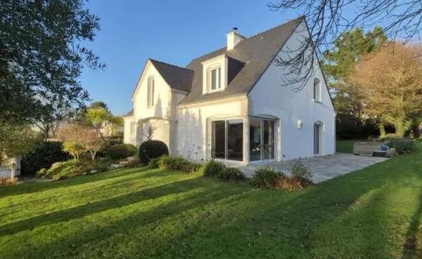 Maison 7 pièces 285 m²