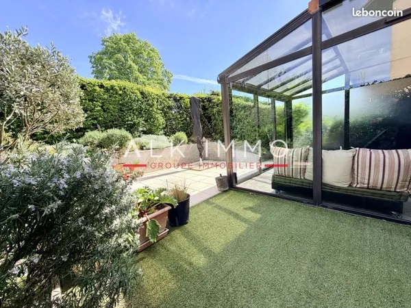 Appartement 4 pièces 77 m²