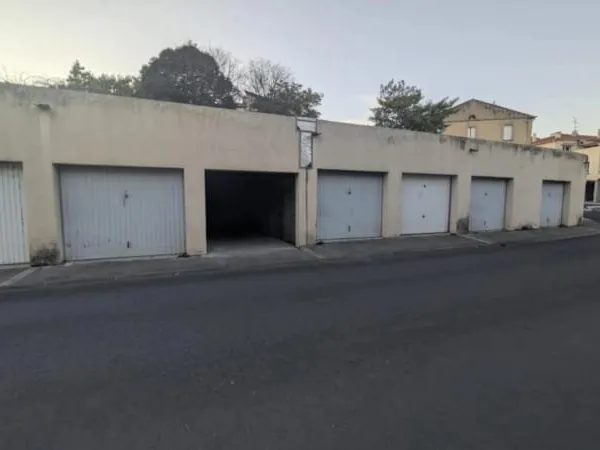 Parking 18 m²