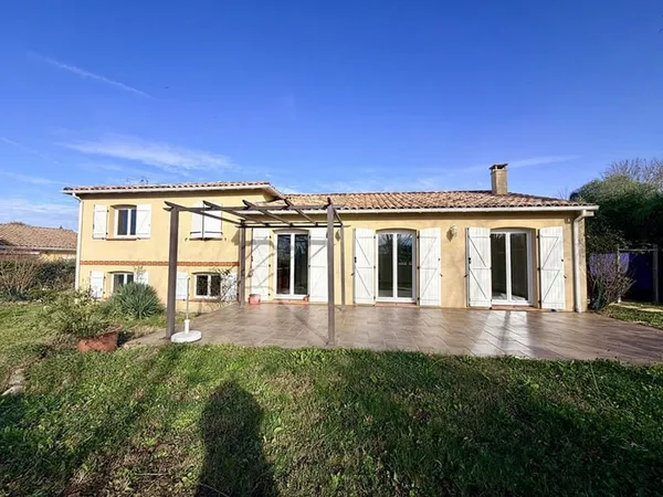 Lanta- Maison 5 pièces de 146m2 sur une parcelle de 1035m2