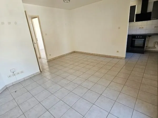 Location T2 bis 55m2