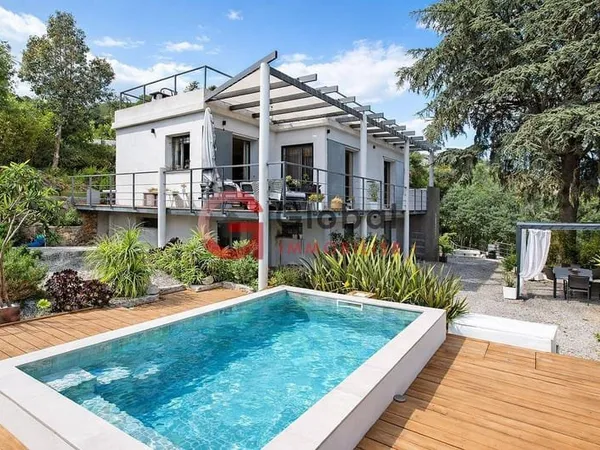 Villa 4 pièces 110 m²