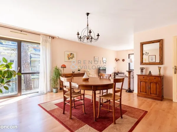 Appartement 4 pièces 83 m²
