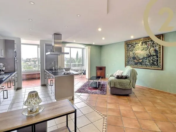 Appartement 4 pièces 80 m²