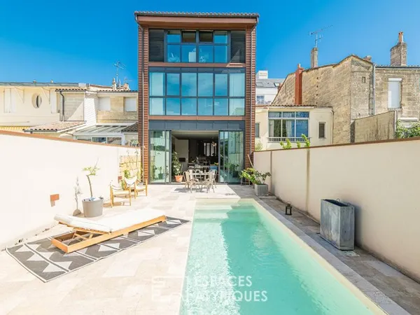 Élégante maison familiale avec jardin et piscine