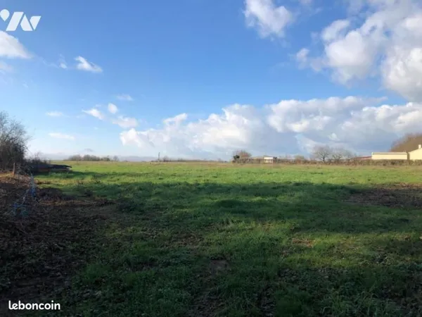 Terrain 1843 m² ST SAUVANT