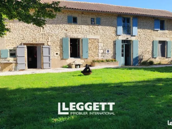 Maison 7 pièces 214 m²