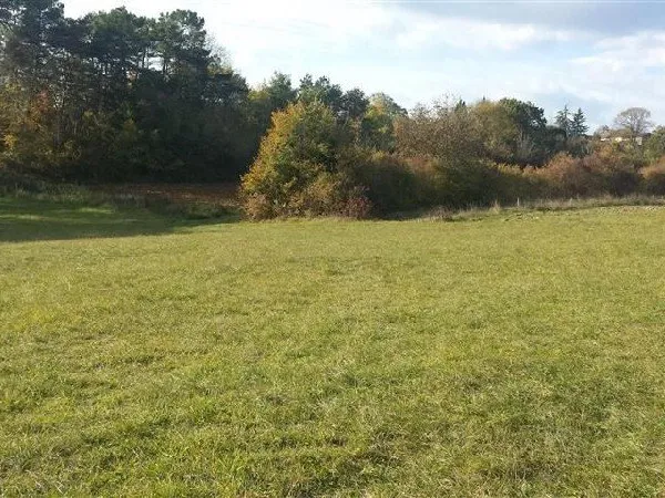Terrain en individuel 2532 m²