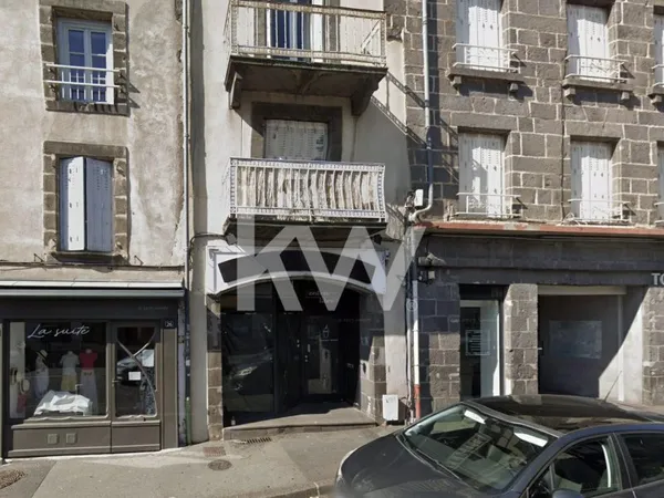 Local Commercial CLERMONT-FERRAND 41 m2+ 40 en sous sol