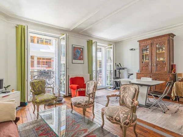 PARIS 17 TERNES MARCHE PONCELET BEAU 5 PIECES 3 CHAMBRES AVEC BALCON